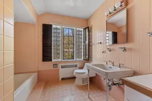 4 Tompkins Rd, Scarsdale, NY 10583 - Photo 25