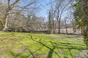 4 Tompkins Rd, Scarsdale, NY 10583 - Photo 33