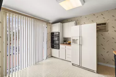 69 Amsterdam Road, Smithtown, NY 11787 - Photo 9