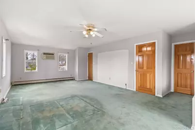 69 Amsterdam Road, Smithtown, NY 11787 - Photo 13