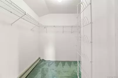 69 Amsterdam Road, Smithtown, NY 11787 - Photo 15