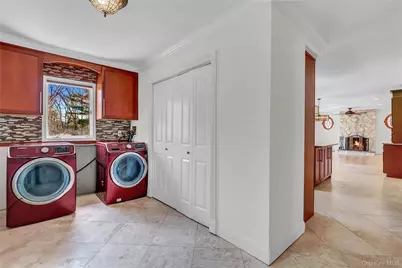 6 Liberty Lane, Miller Place, NY 11764 - Photo 15