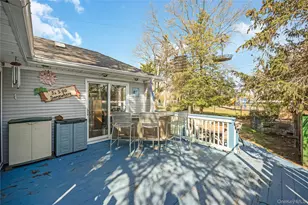55 Amherst Dr, Massapequa, NY 11758 - Photo 25