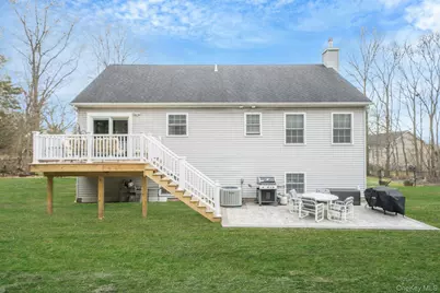 268 Holbrook Road, Ronkonkoma, NY 11779 - Photo 11