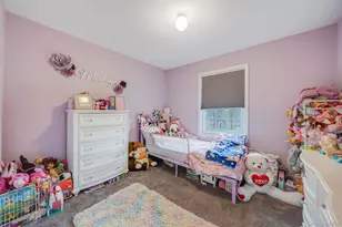 268 Holbrook Rd, Ronkonkoma, NY 11779 - Photo 25