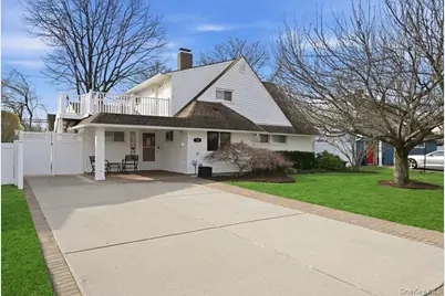 12 Woodgreen Lane, Wantagh, NY 11793 - Photo 1