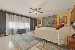 12 Woodgreen Ln, Wantagh, NY 11793 - Photo 15