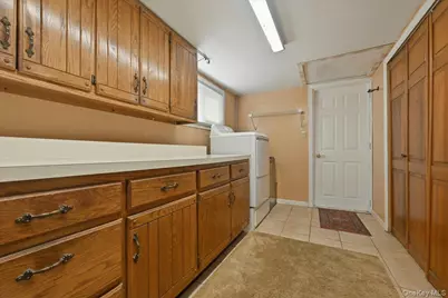 12 Woodgreen Lane, Wantagh, NY 11793 - Photo 25