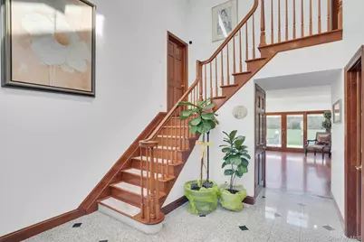 12 Bagatelle Road, Dix Hills, NY 11746 - Photo 7