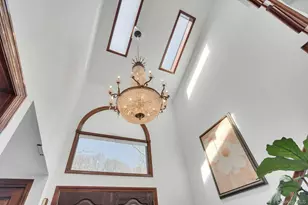 12 Bagatelle Rd, Dix Hills, NY 11746 - Photo 5