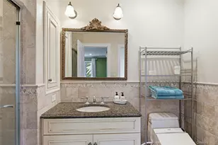 18 Aldgate Dr W, Manhasset, NY 11030 - Photo 29