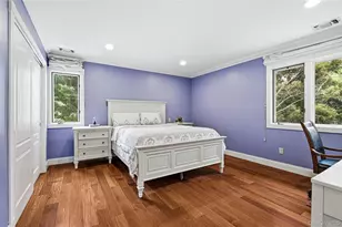 18 Aldgate Dr W, Manhasset, NY 11030 - Photo 25
