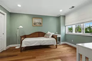 18 Aldgate Dr W, Manhasset, NY 11030 - Photo 27