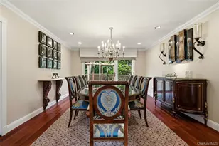 18 Aldgate Dr W, Manhasset, NY 11030 - Photo 11