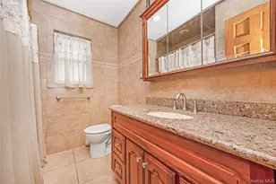 14 High St, Farmingdale, NY 11735 - Photo 23