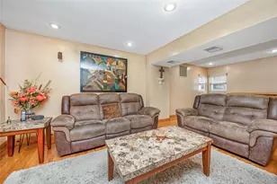 14 High St, Farmingdale, NY 11735 - Photo 21