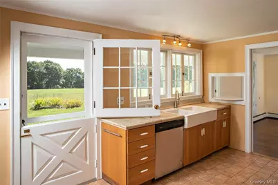 332A Quaker Hill Road, Pawling, NY 12564 - Photo 19