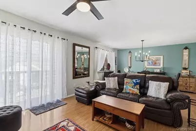 119 Village Road #H, Yorktown Heights, NY 10598 - Photo 5