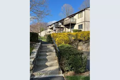 119 Village Road #H, Yorktown Heights, NY 10598 - Photo 3