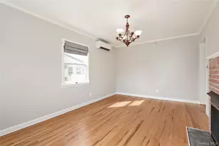227 Columbus Pkwy, Mineola, NY 11501 - Photo 7
