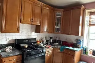 5-68 Grandview Ave, Ridgewood, NY 11385 - Photo 7