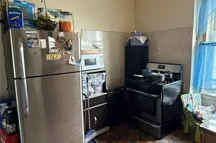 5-68 Grandview Ave, Ridgewood, NY 11385 - Photo 13