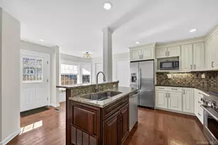 2 Lake Marie Ln, Bedford Hills, NY 10507 - Photo 5