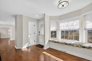 2 Lake Marie Ln, Bedford Hills, NY 10507 - Photo 3