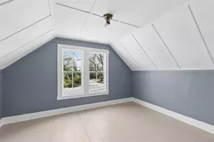 2100 Bay Ave, Mattituck, NY 11952 - Photo 11