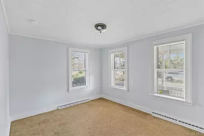 2100 Bay Avenue, Mattituck, NY 11952 - Photo 7