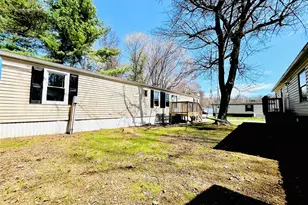 723 Beekman Rd, Hopewell Junction, NY 12533 - Photo 3
