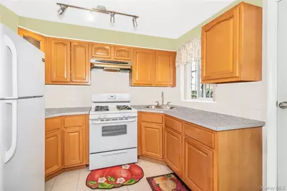 1389 E 233rd Street, Bronx, NY 10466 - Photo 31