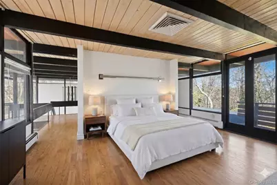 8 Dolphins Rise, Lloyd Harbor, NY 11743 - Photo 11