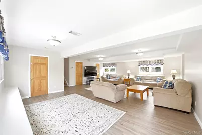 32 Homeside Lane, White Plains, NY 10605 - Photo 25