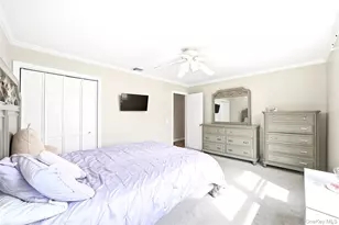 32 Homeside Ln, White Plains, NY 10605 - Photo 15