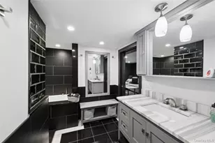 2786 Quogue Riverhead Rd, East Quogue, NY 11942 - Photo 17