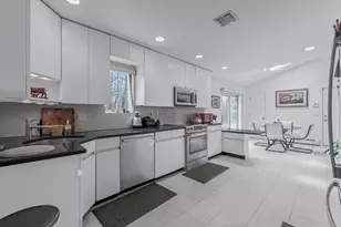 21 Linden Ave, Kings Park, NY 11754 - Photo 9