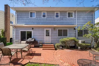 8 Cathy Lane, Great Neck, NY 11024 - Photo 33