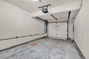 15 Doral Ln, Bay Shore, NY 11706 - Photo 23