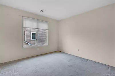 15 Doral Lane, Bay Shore, NY 11706 - Photo 19