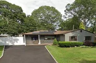 19 Bridle Path, Farmingville, NY 11738 - Photo 7