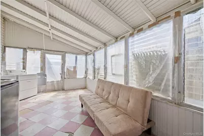 332 Half Mile Road, Central Islip, NY 11722 - Photo 25