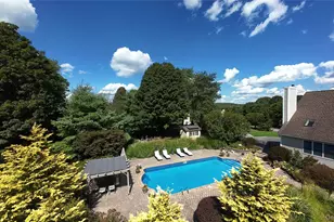 27 Kaitlin Dr, Mahopac, NY 10541 - Photo 5