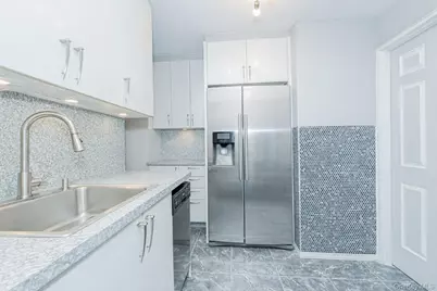 2400 E 3rd Street #607, Brooklyn, NY 11223 - Photo 11