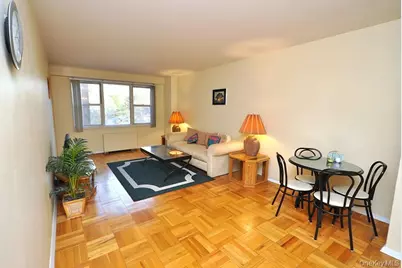260 Garth Road #4A5, Scarsdale, NY 10583 - Photo 1