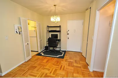 260 Garth Road #4A5, Scarsdale, NY 10583 - Photo 19