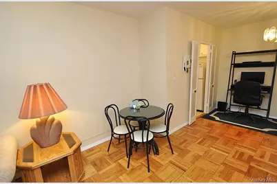 260 Garth Road #4A5, Scarsdale, NY 10583 - Photo 15