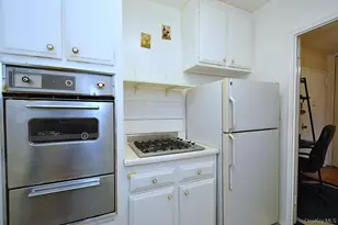 260 Garth Rd, Scarsdale, NY 10583 - Photo 31