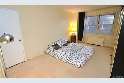 260 Garth Road #4A5, Scarsdale, NY 10583 - Photo 9