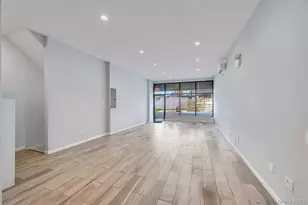 105-31 150th St, Jamaica, NY 11435 - Photo 17